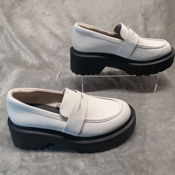 Wild Fable Y2K Women Lacey Loafer White Size 7.5 Slip-On Memory Foam Insole NWOT - Picture 3 of 9